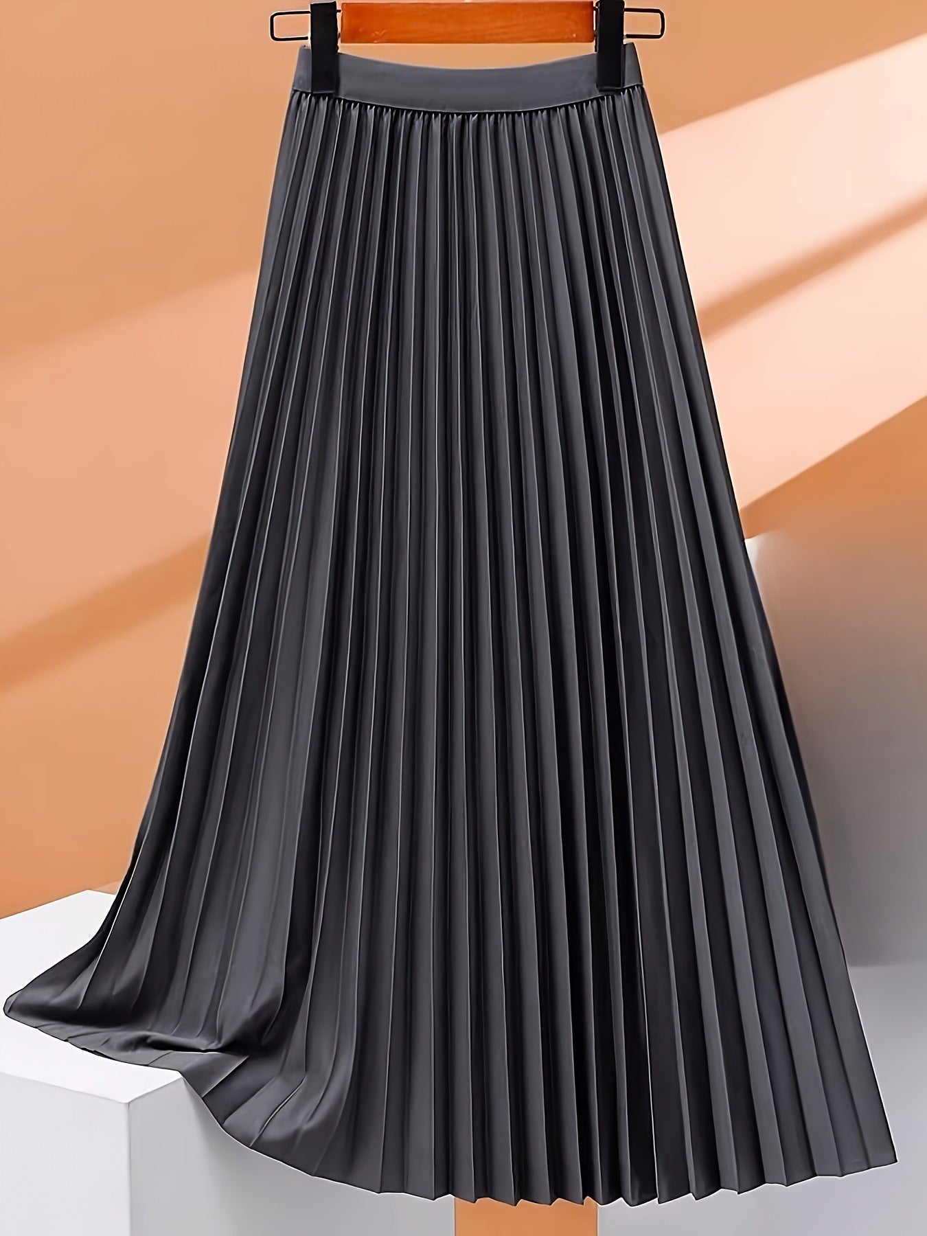 Céline | Gonna Plissettata Alta in Vita – Eleganza e Silhouette Sublimata