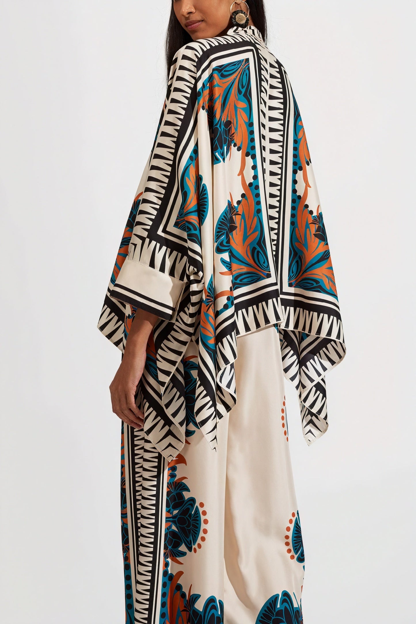Inaya | Insieme Kimono – Stampa Bohemien e Pantaloni Ampi
