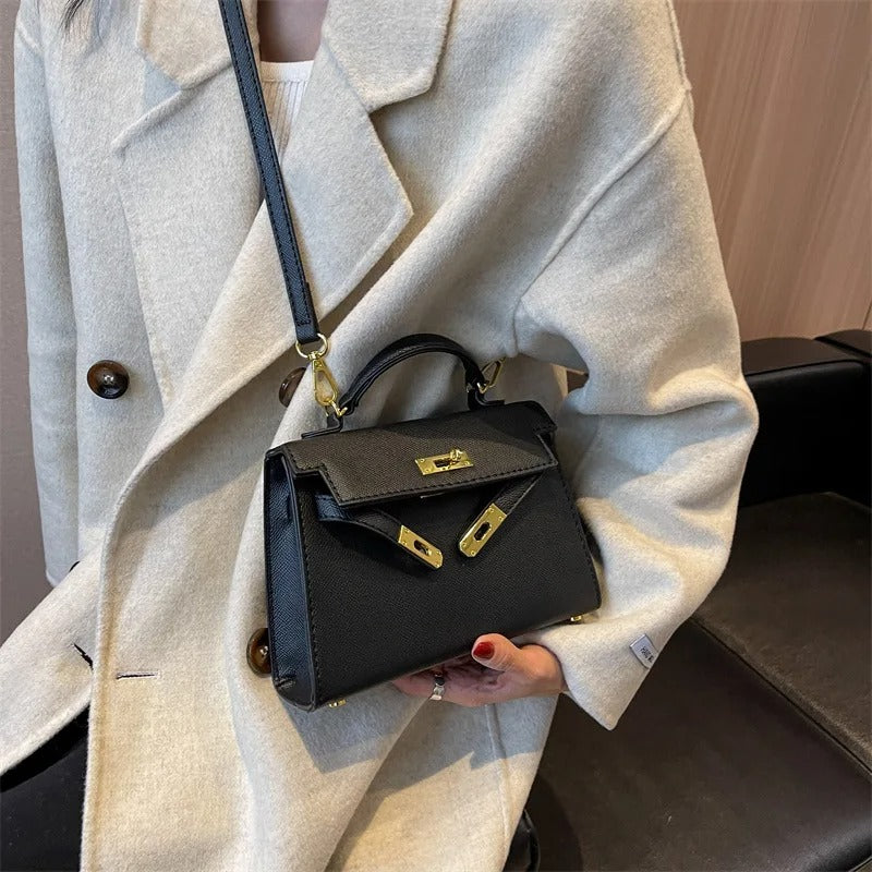 Carine | Elegant Axelväska – Modern Stil Och Praktik
