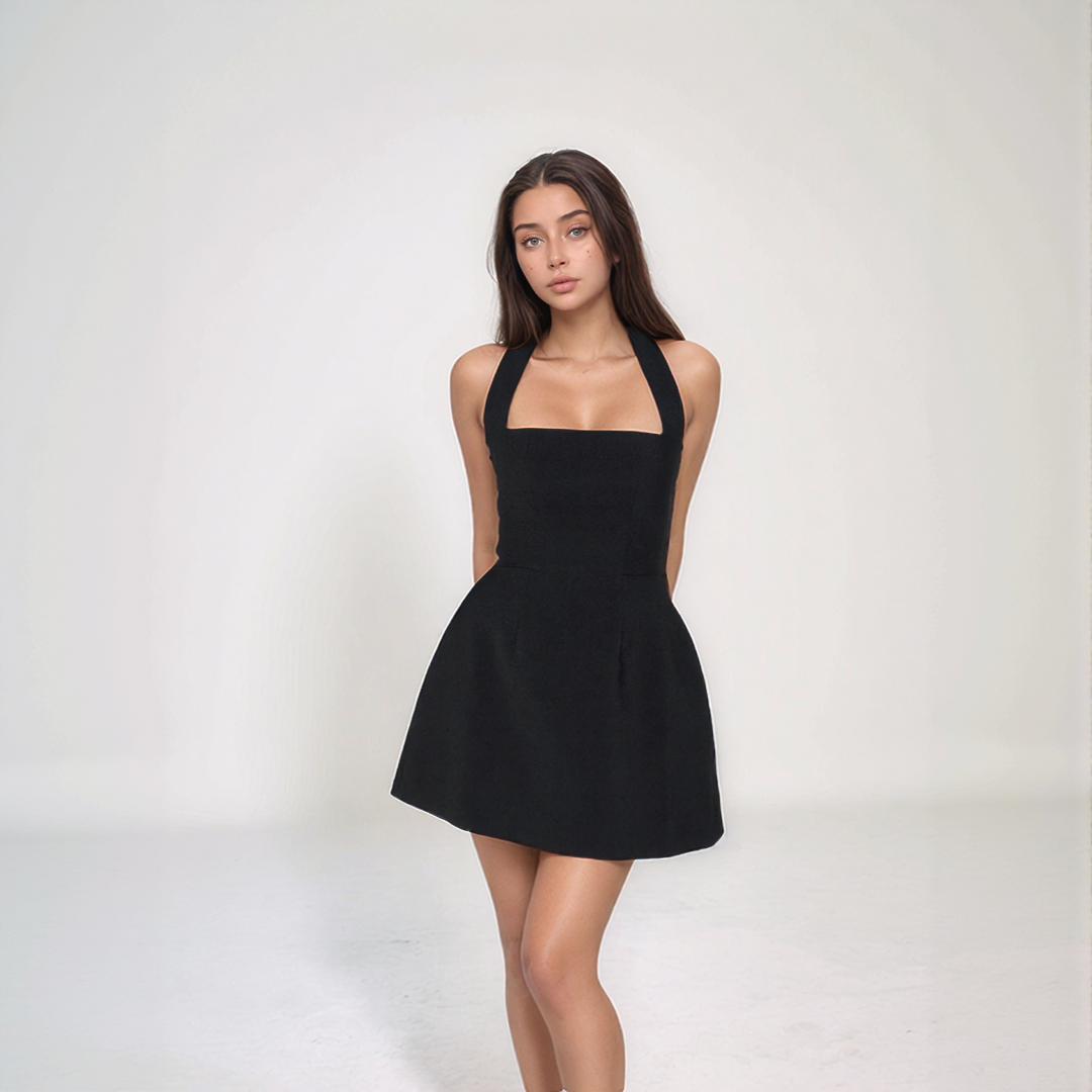 Sandra | Rochie Mini de Vară – Decolteu Halter și Volum Fluid