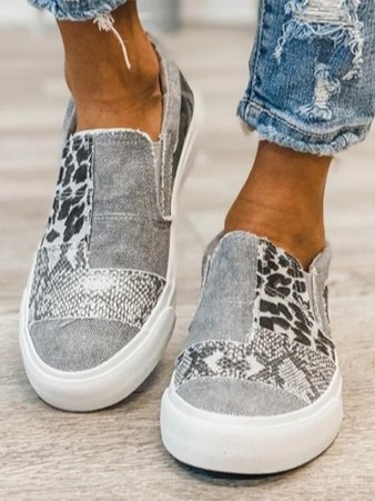 Alix | Slip-On-skor för kvinnor – Urban och praktisk stil