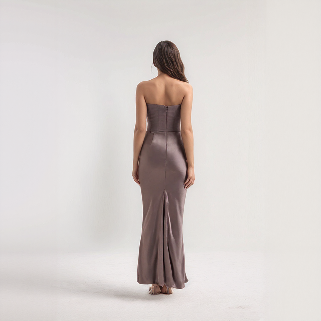 Fadel | Elegante Korsettkleid – Maximale Länge und raffinierter Stil