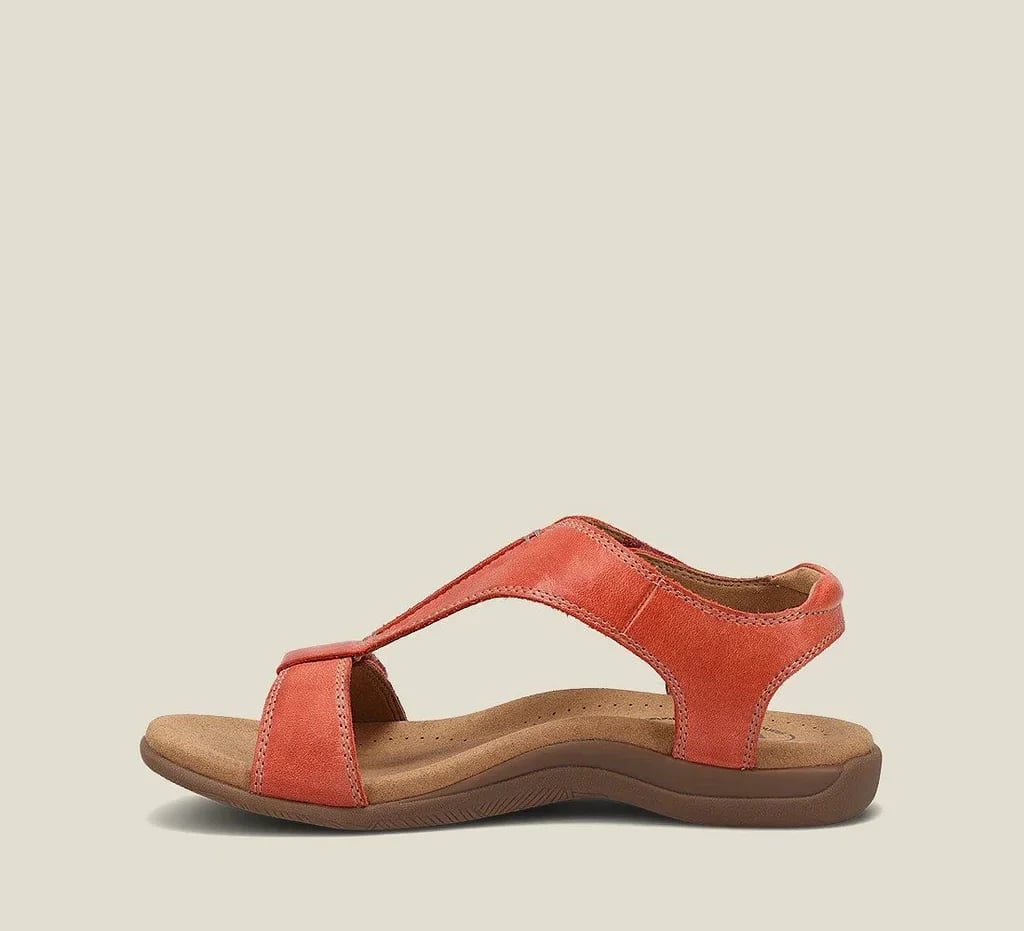 Céline | Sandaler för sommaren – Justerbara och ultra bekväma 