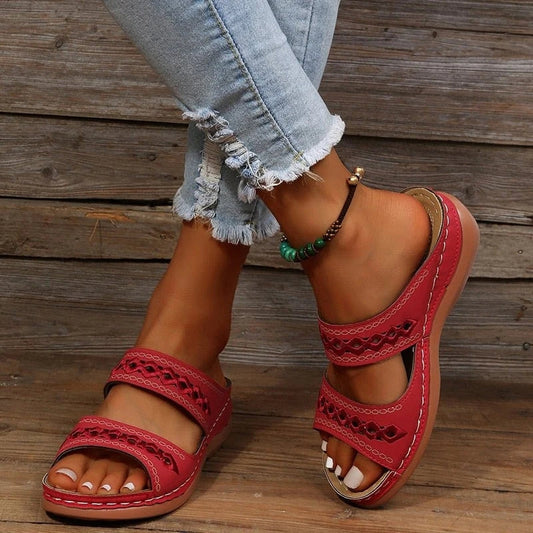 Renée | Two-Strap Sandals – Comfort and Everyday Style 