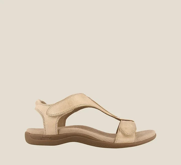 Céline | Sandaler för sommaren – Justerbara och ultra bekväma 