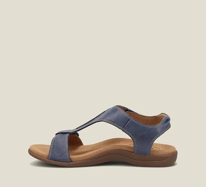 Céline | Sandaler för sommaren – Justerbara och ultra bekväma 