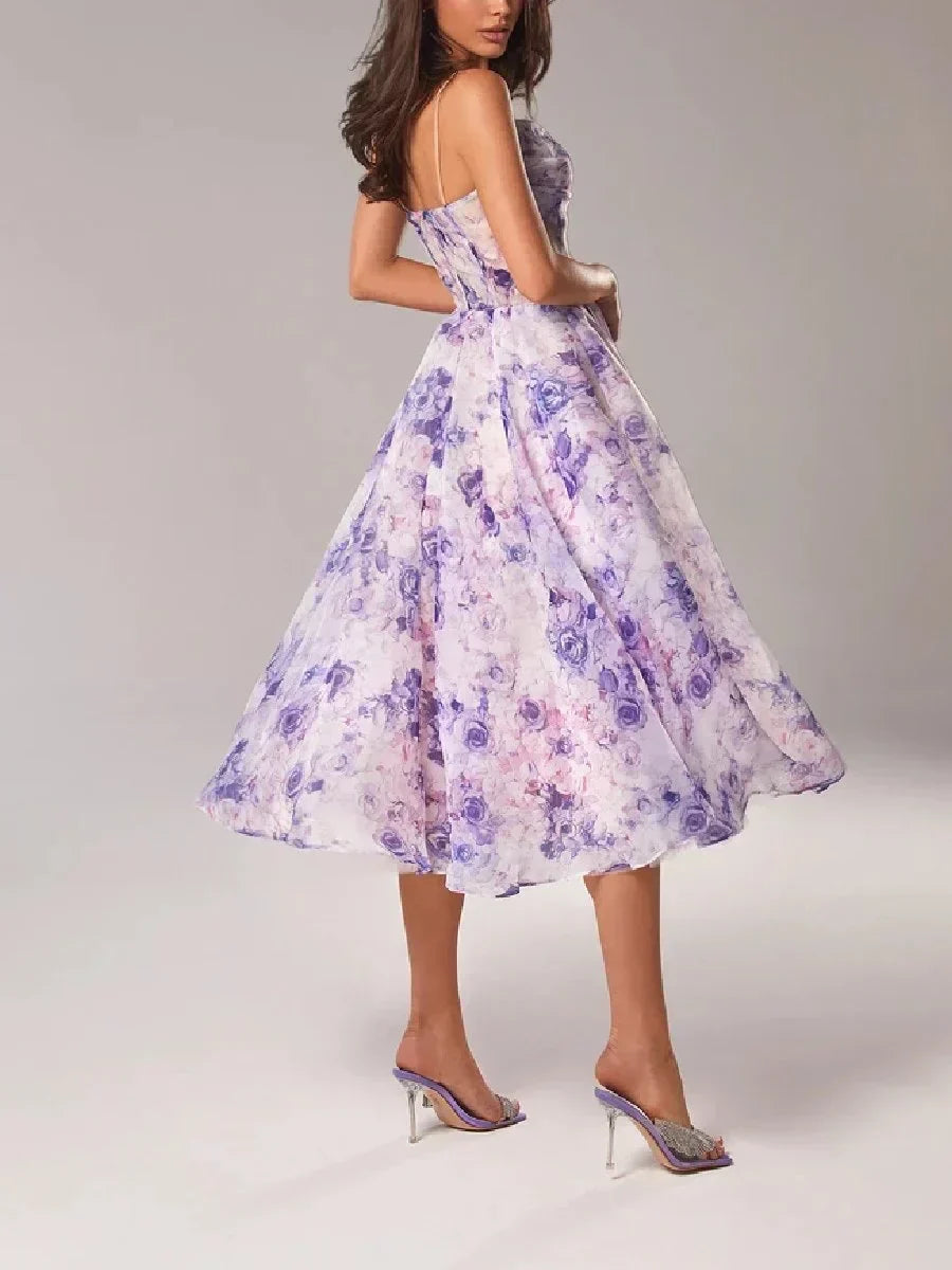 Hanaé | Rochie Midi – Croială Structurată Și Eleganță Afirmată 