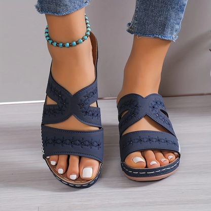 Gladys | Bekväma öppna sandaler med kilklack 