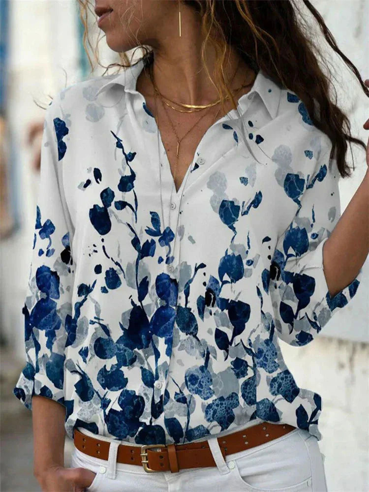 Claire | Chic Blúz – Kék Nyomtatott és Levegősebb Silhouette 