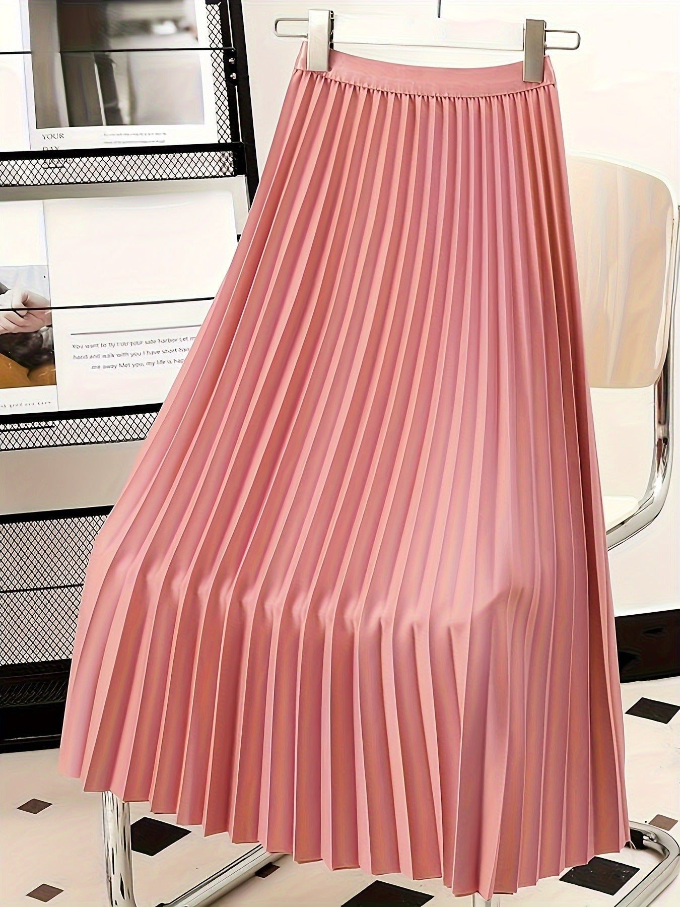 Céline | Gonna Plissettata Alta in Vita – Eleganza e Silhouette Sublimata 